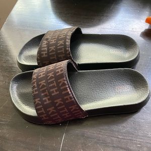 Kith Monogram Slides